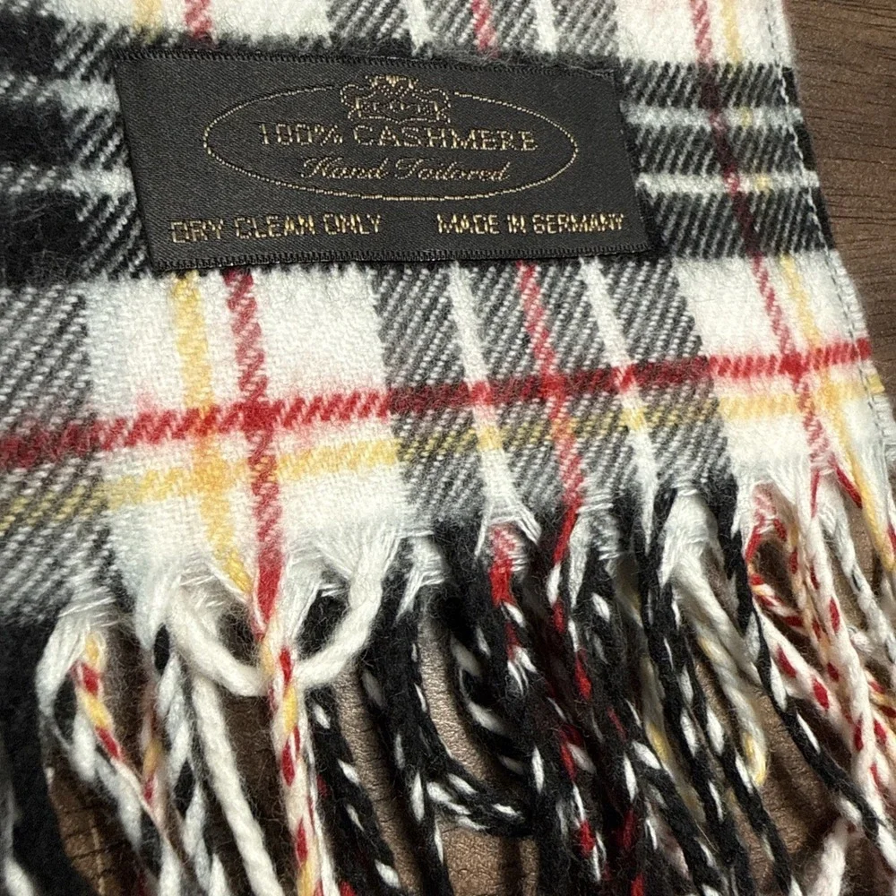 100% Cashmere Hand Tailored Black Plaid Winter Scarf Tartan 12x60 Germany